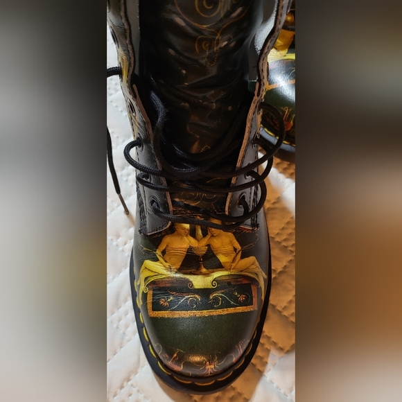 Dr. MARTENS Leather Pascal Di Paolo Museum CollectionMarked as AW501 US Size 11. - Picture 6 of 13
